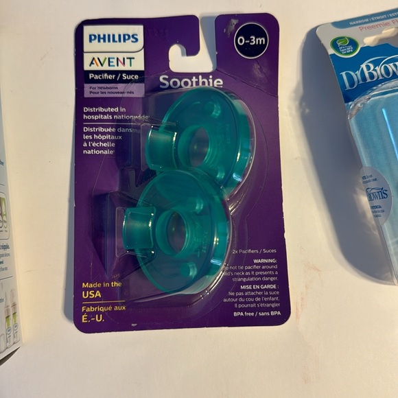 Dr. Brown brand new anticolic bottles along with two silicon, nipples - Picture 3 of 6